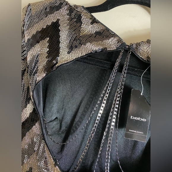 BEBE ZIGZAG SEQUIN DRESS W/CHAIN BK - Picture 3 of 7